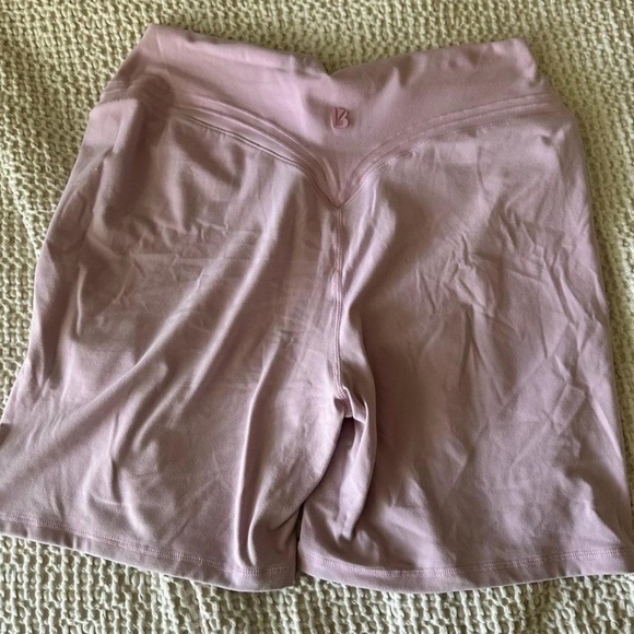 Buffbunny - Picture 2 of 3